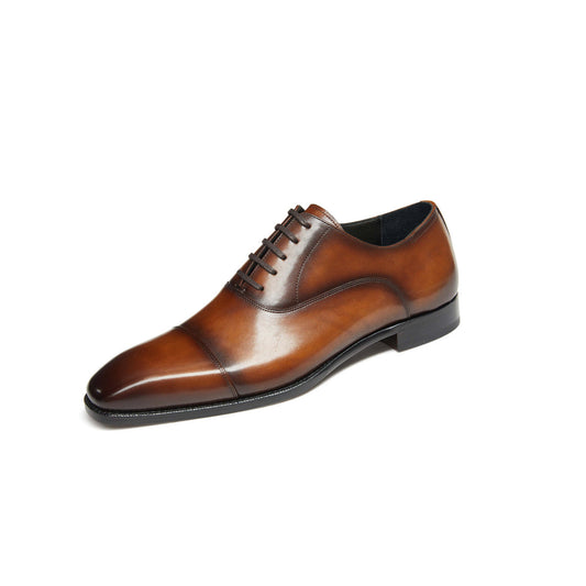 Valmor Tan Crest Oxford