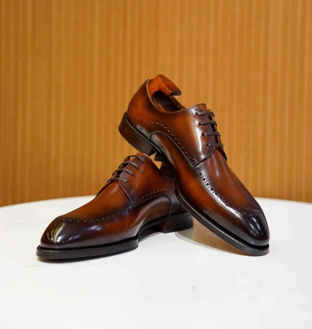 Lusso & FINO Elegant Brushed Leather Wingtip Oxford Shoe For Men's