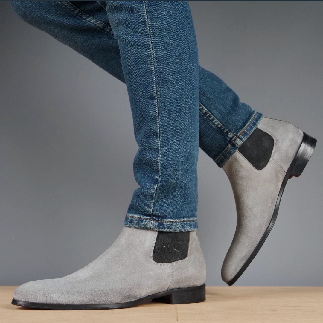 Lusso | FINO Silverstone Frost Veil Suede Chelsea Boot