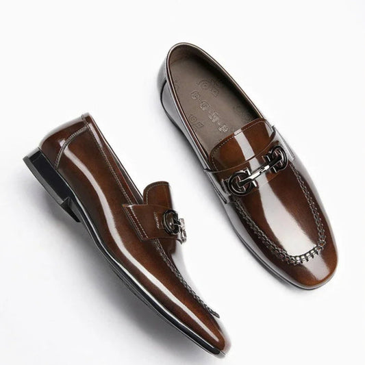 Timeless Round-Toe Business Loafer
